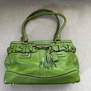 Good condition vintage Coach lime green leather shoulder bag